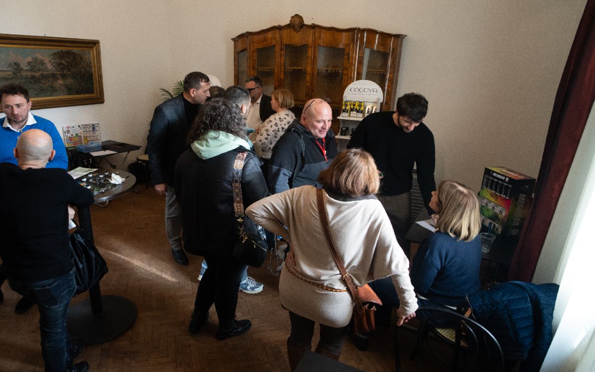 Gallery 7